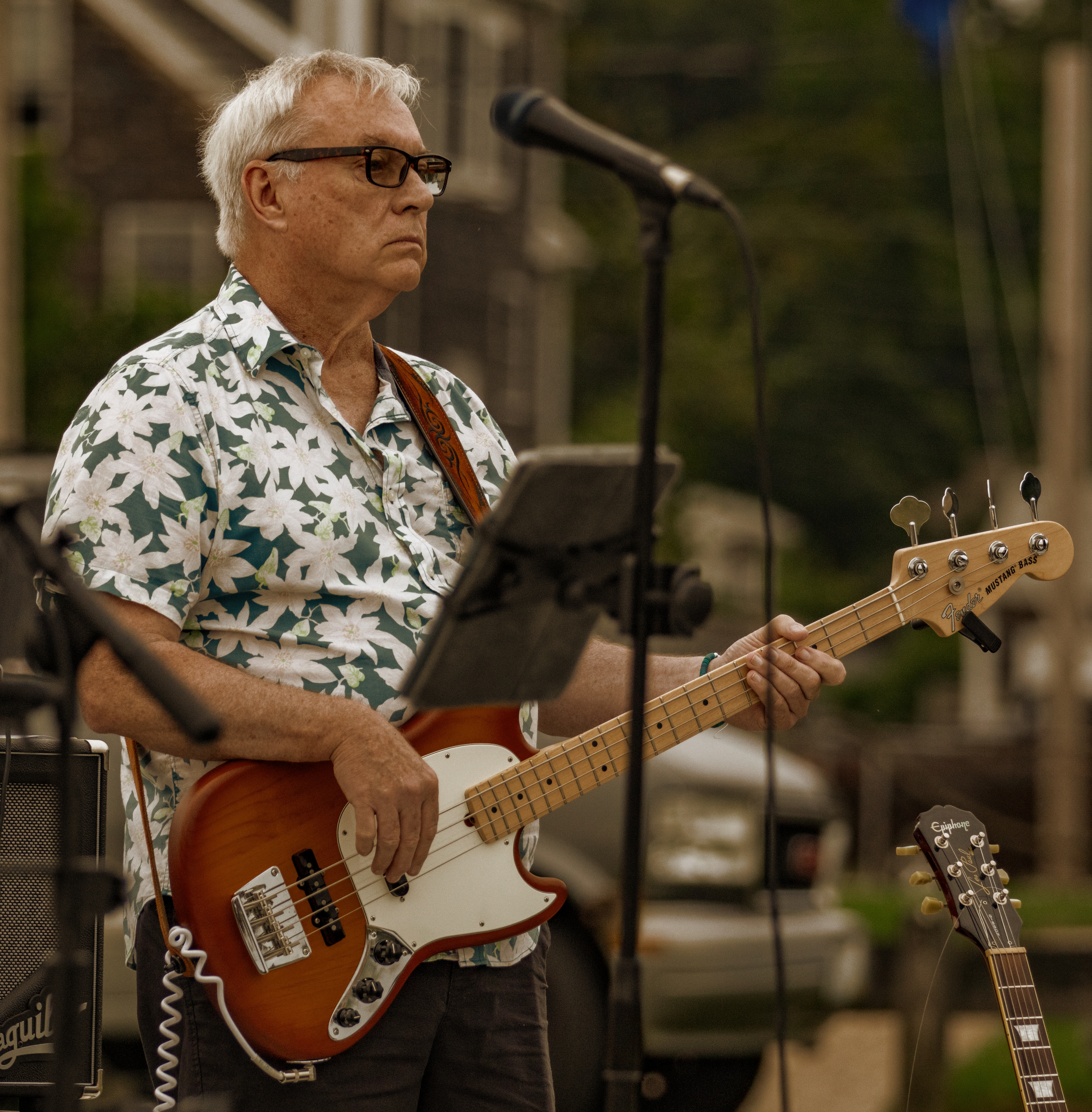 Dave McCarthy - Bass Guitar